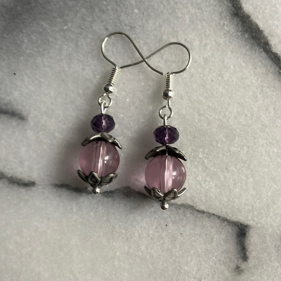 ❤️FREE glass bead earrings lavender purple multifaceted silver lotus flower - Picture 4 of 7